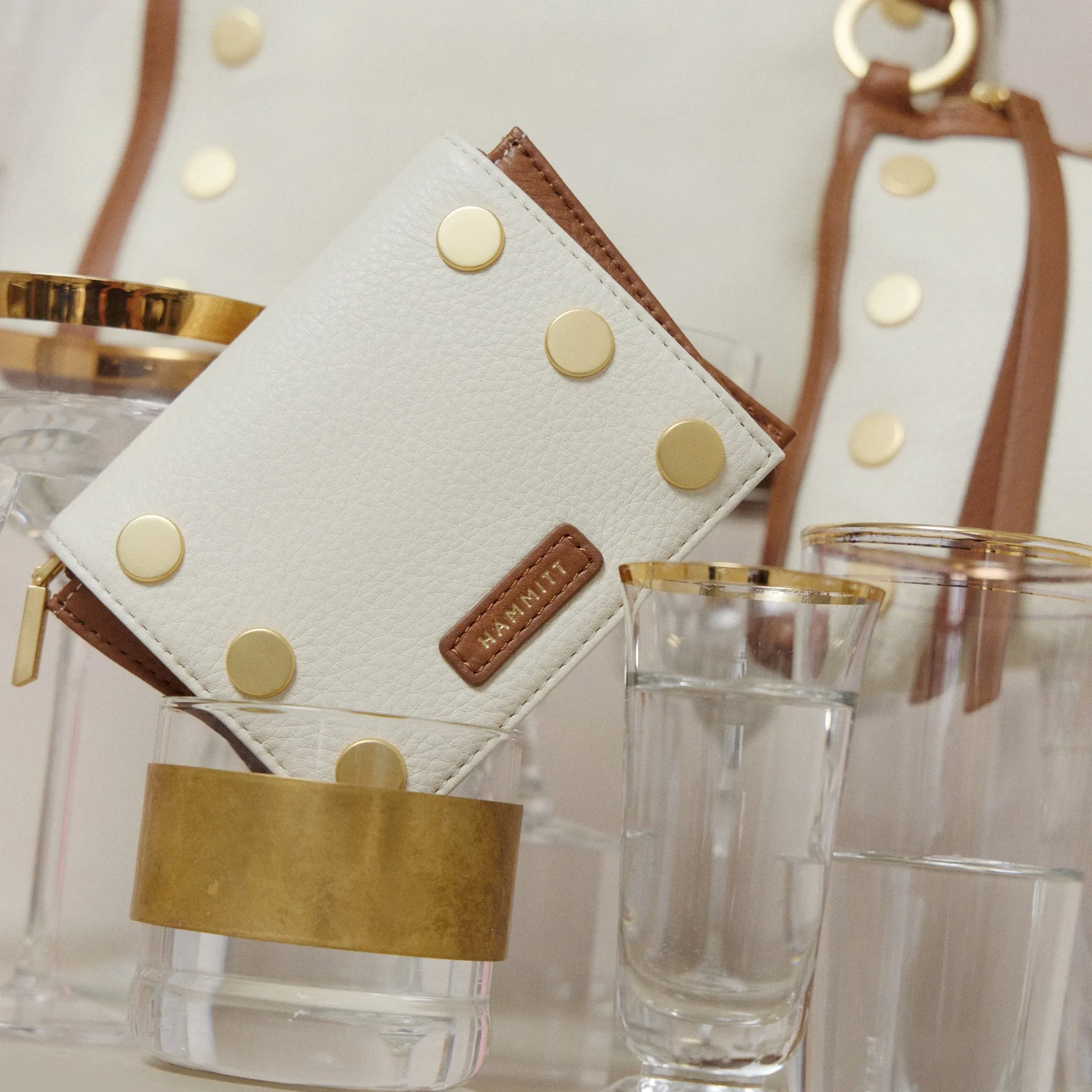 Allen Wallet | Courtyard Cream/Brushed Gold