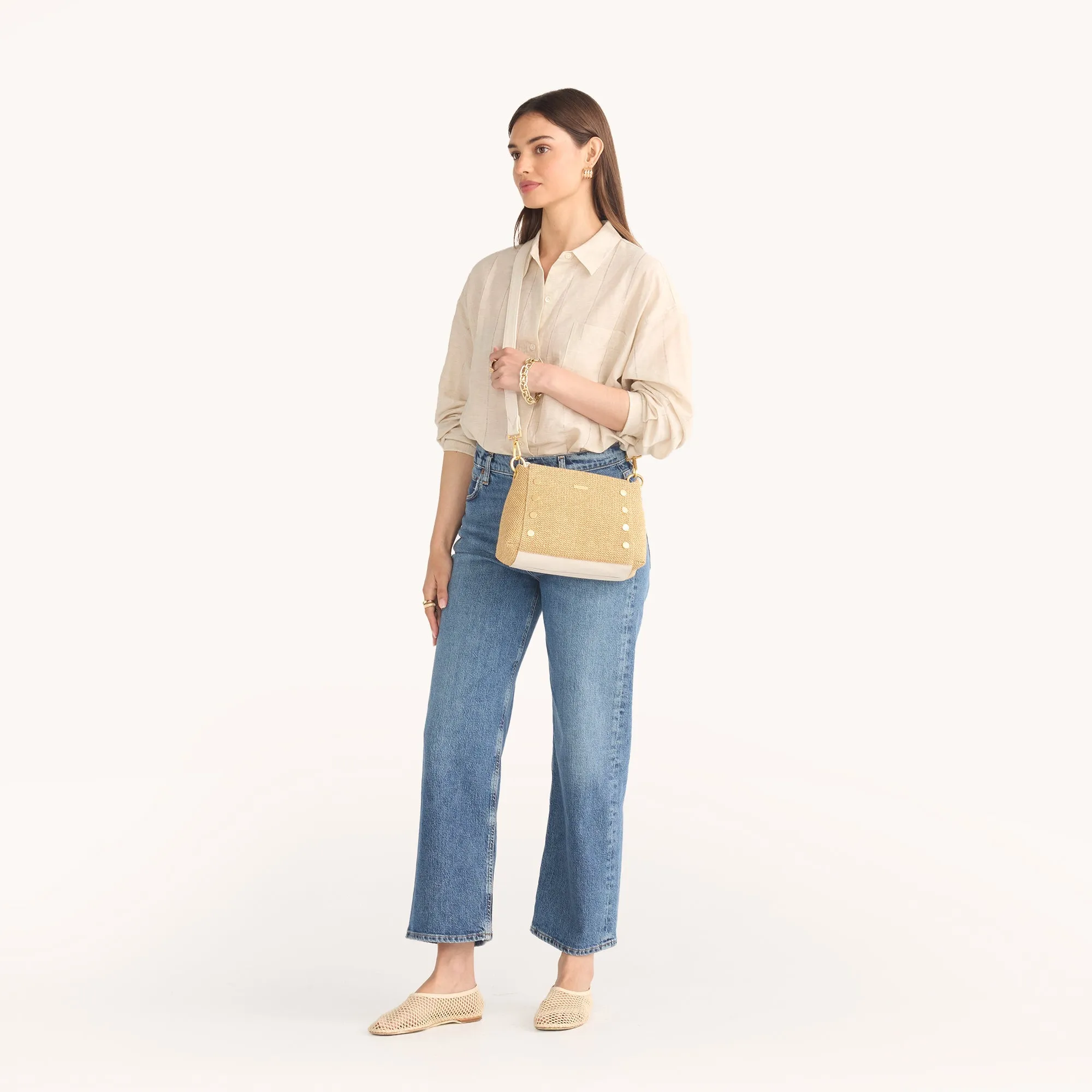 Bryant | Calla Lily White Raffia/Brushed Gold | Med