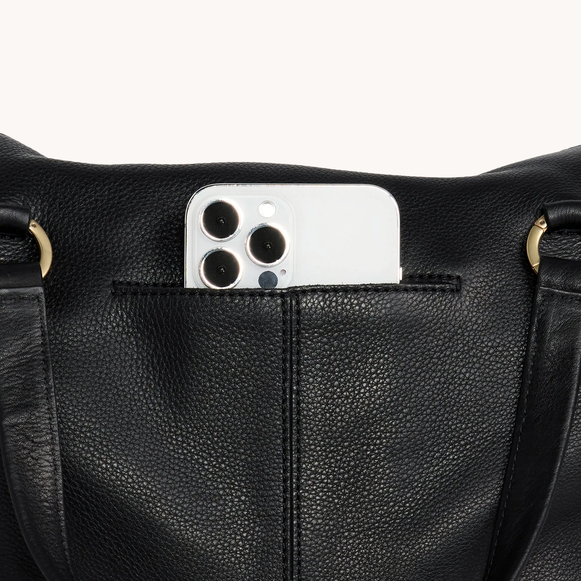 Daniel | Black/Brushed Gold Red Zip | Lrg