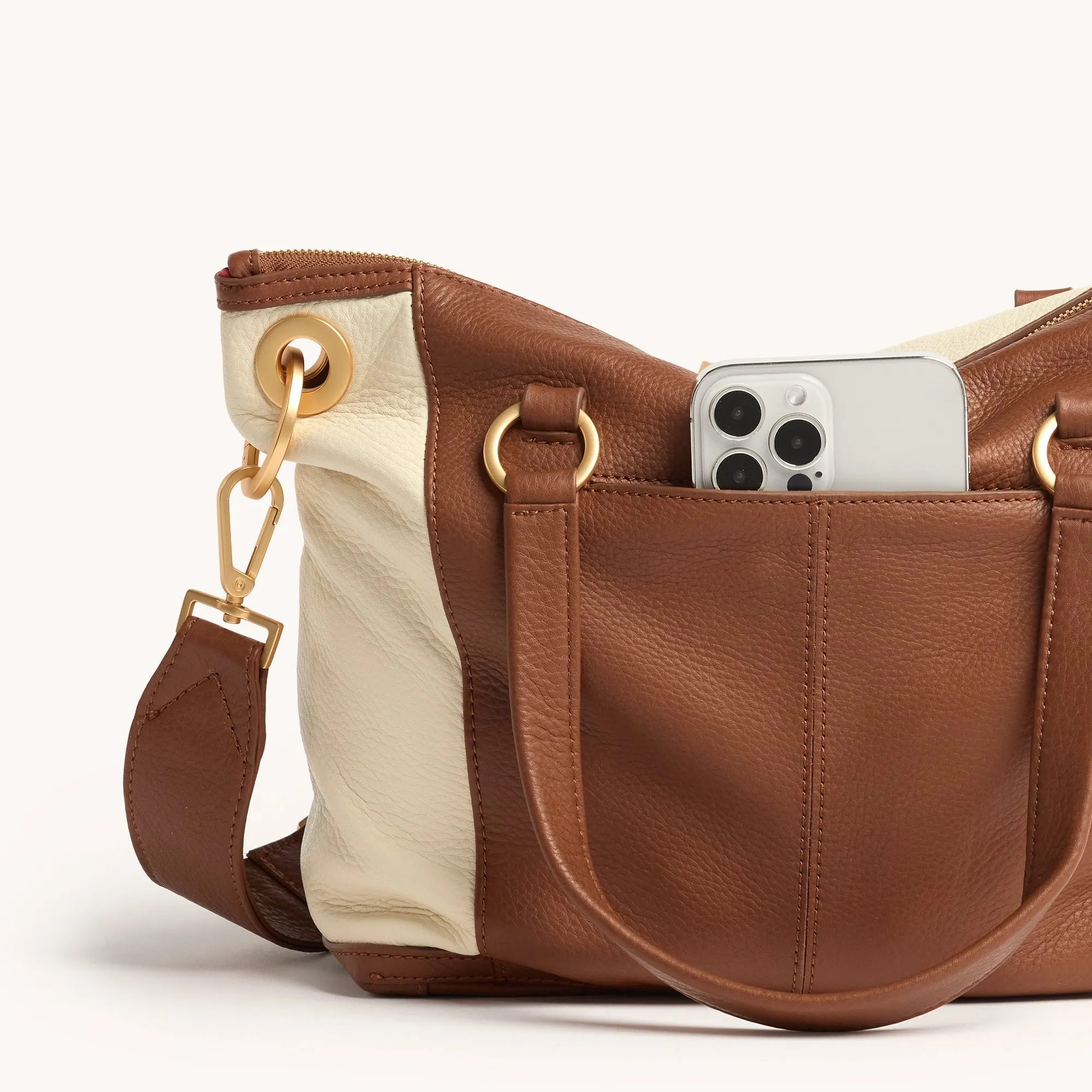 Daniel | Courtyard Cream/Brushed Gold | Med
