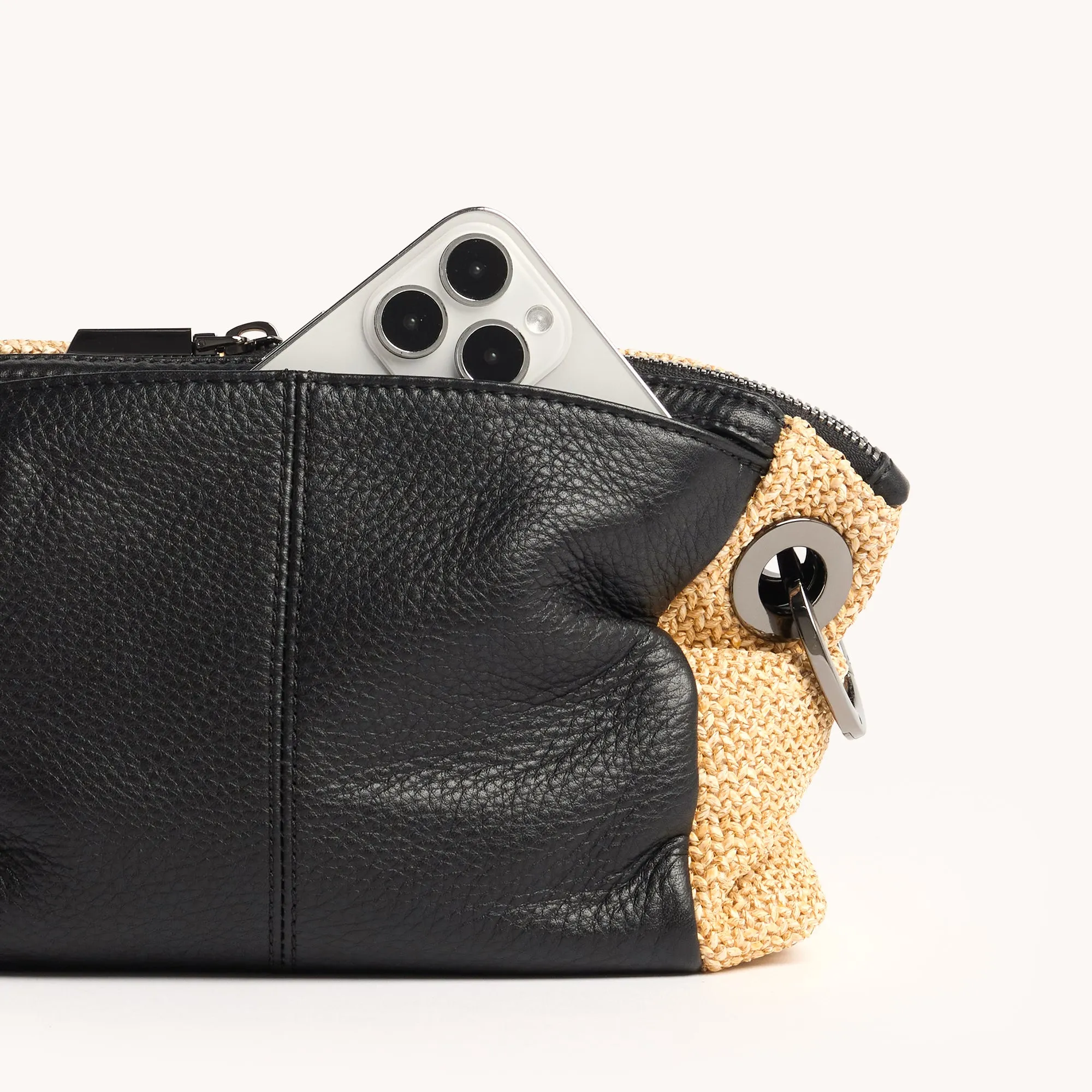 Daniel Crossbody Clutch | Chaparral Raffia/Gunmetal | Sml