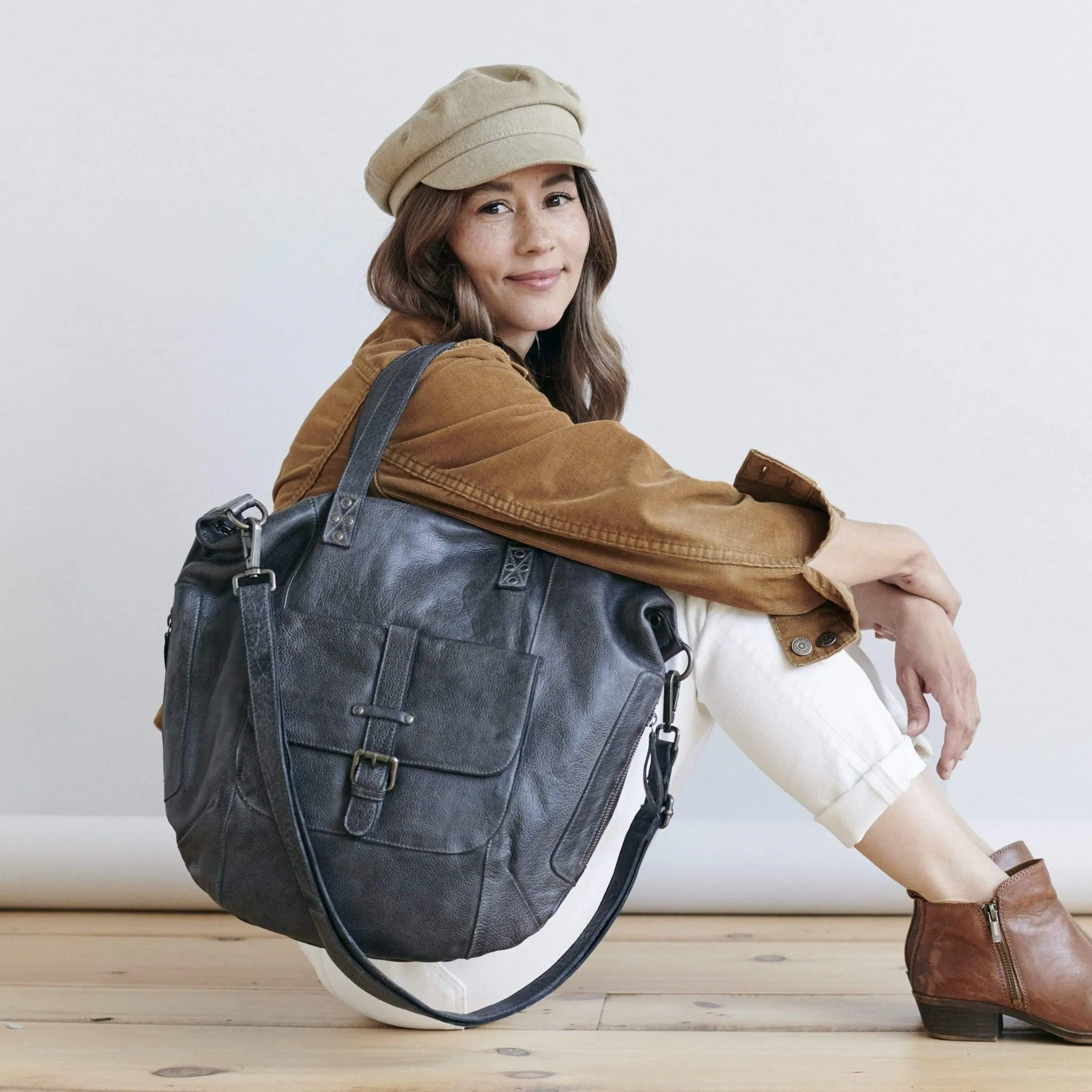 Lezli Tote/Shoulder Bag