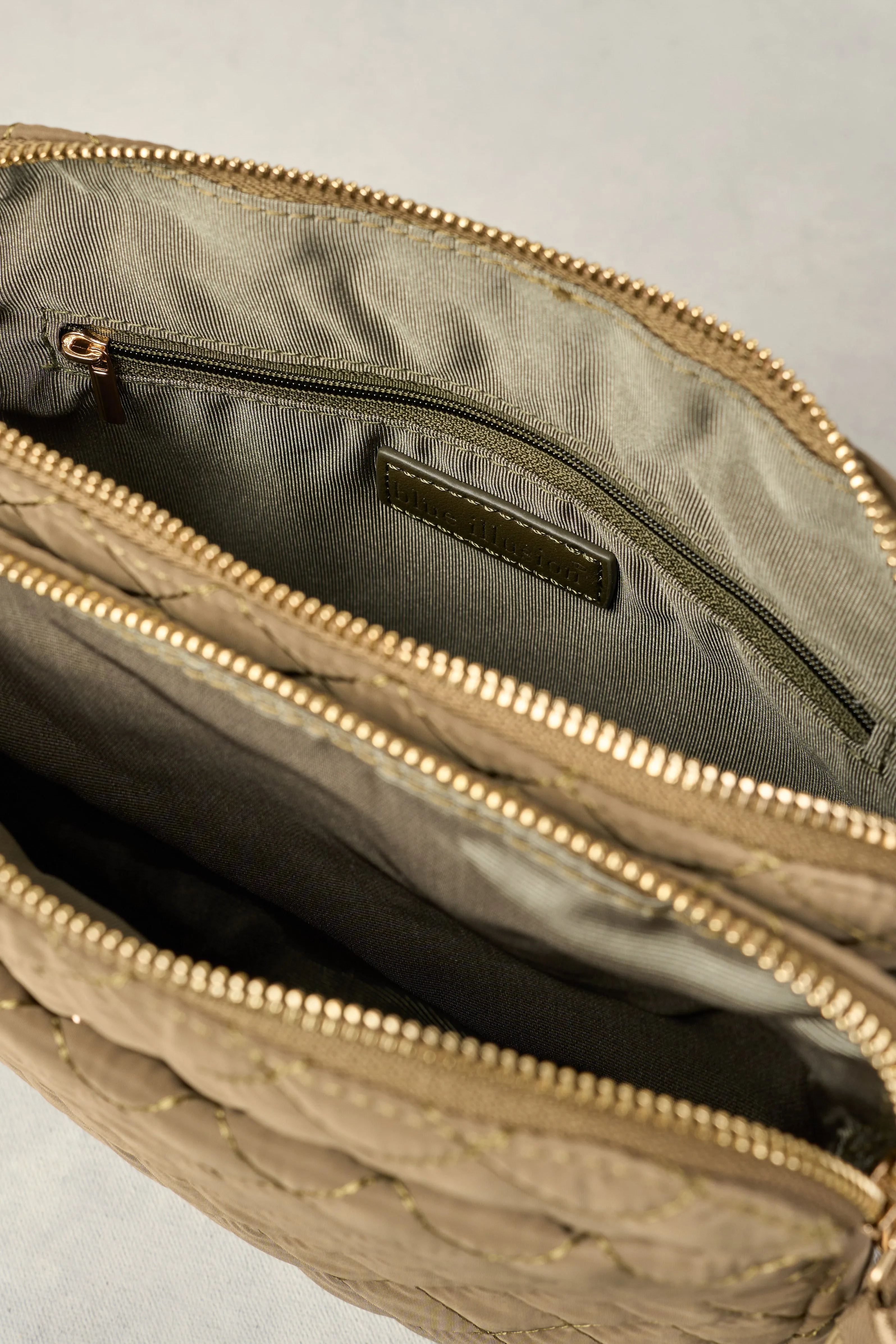 Naomi Quilted Crossbody Bag - Khaki