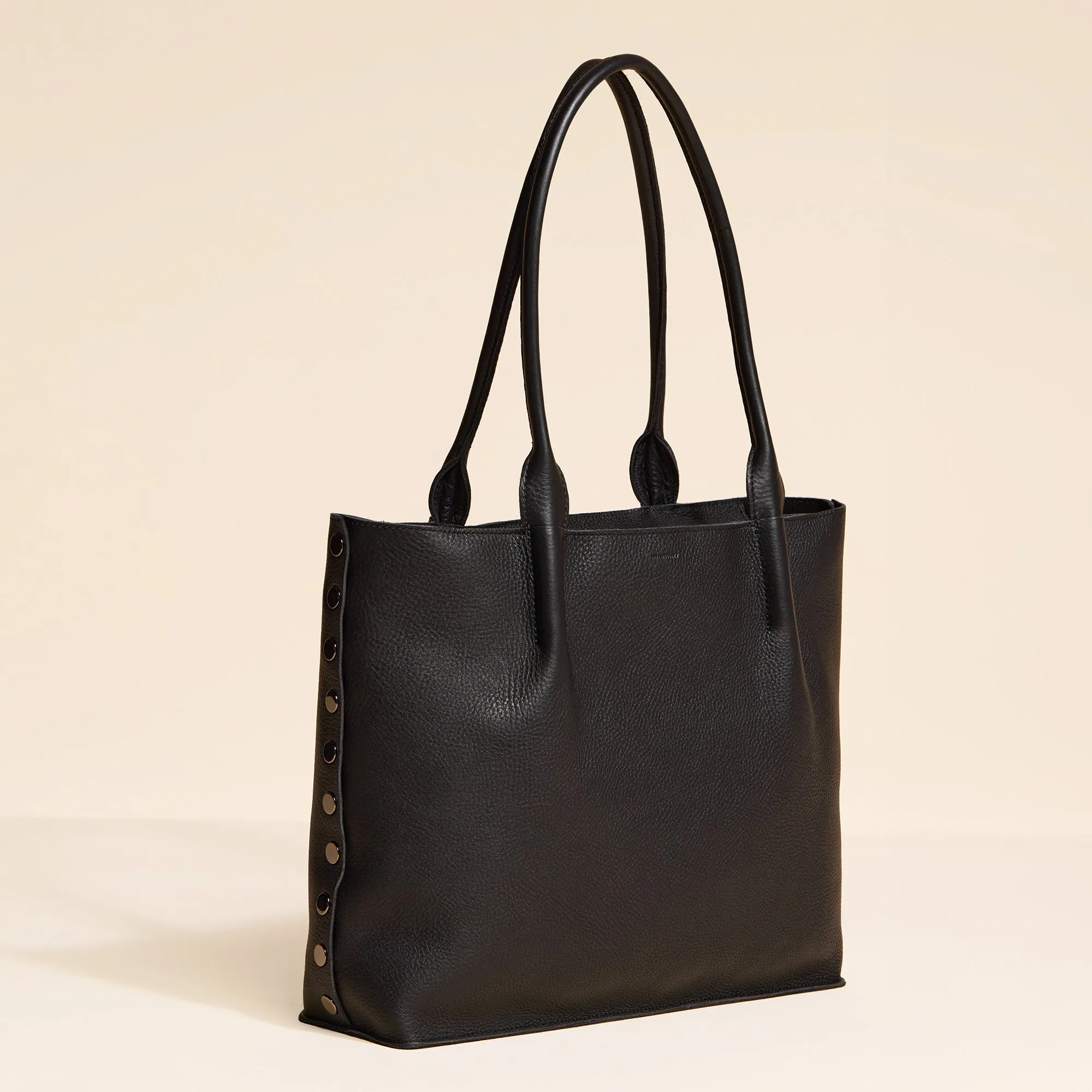 Oliver Zip | Black/Gunmetal |