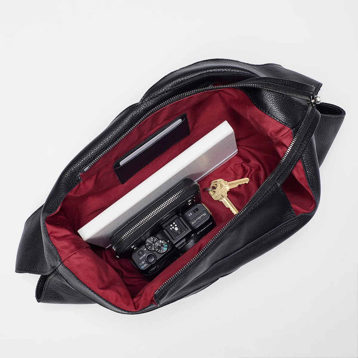 Tom Zip | Black/Gunmetal | Lrg