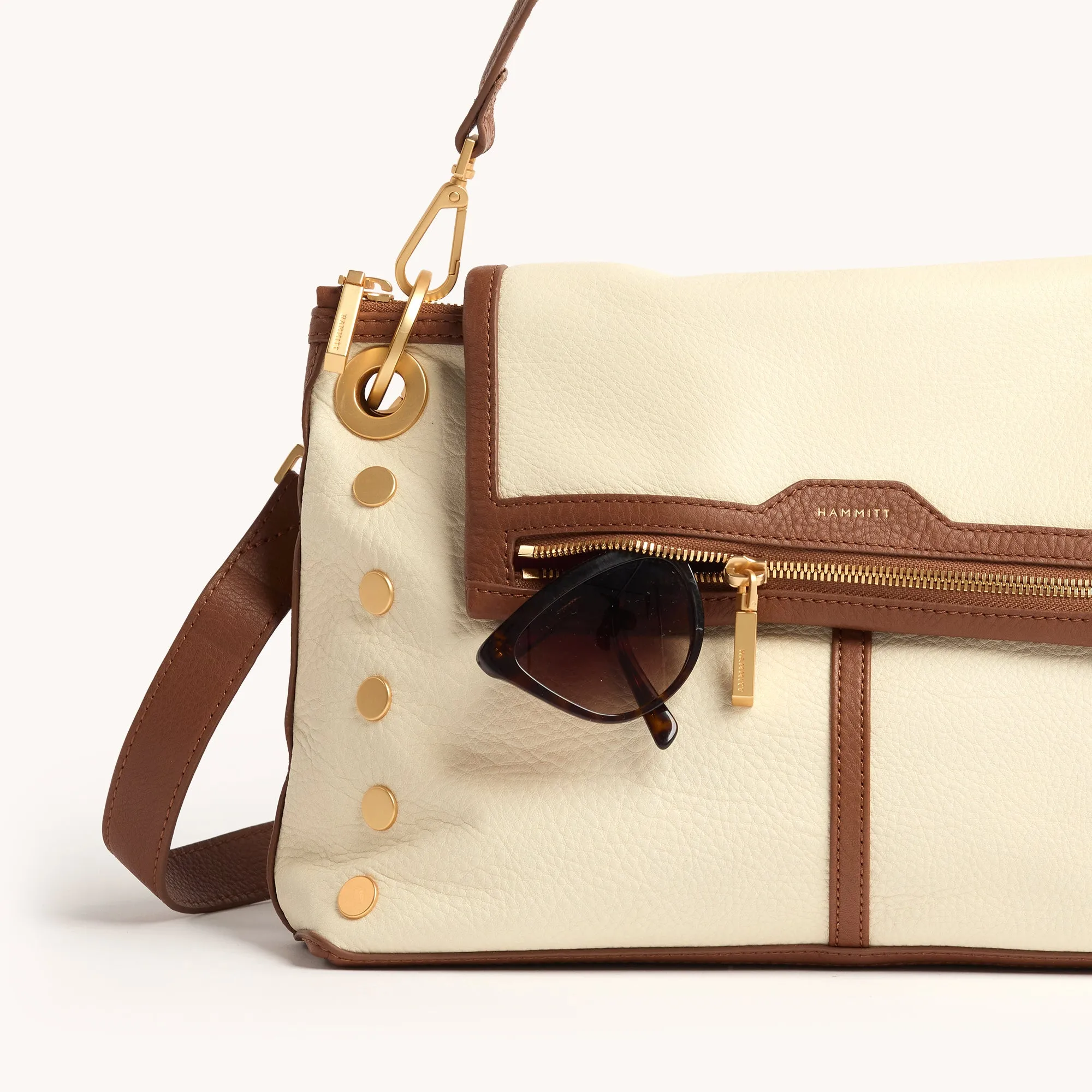 VIP Grand | Courtyard Cream/Brushed Gold
